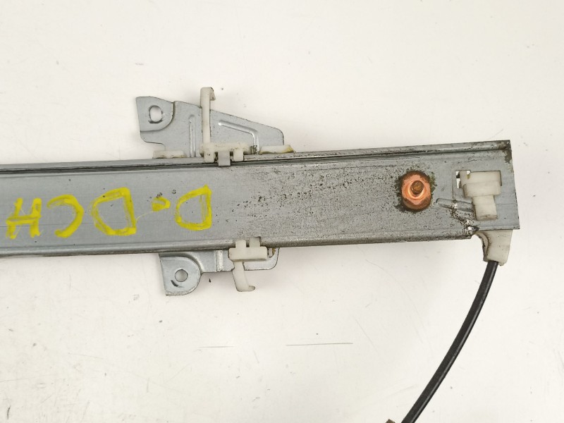 Recambio de elevalunas delantero derecho para mazda premacy (cp) 2.0 turbodiesel cat referencia OEM IAM C10058590F 8621003883 CM