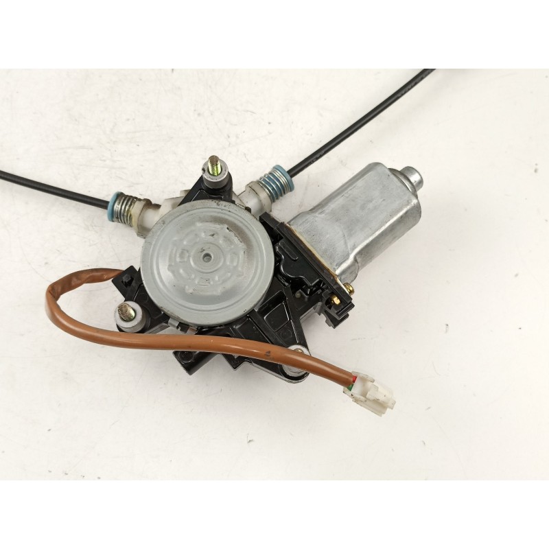 Recambio de elevalunas delantero derecho para mazda premacy (cp) 2.0 turbodiesel cat referencia OEM IAM C10058590F 8621003883 CM