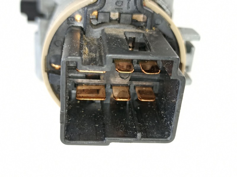 Recambio de conmutador de arranque para mazda premacy (cp) 2.0 turbodiesel cat referencia OEM IAM CB0709010G  