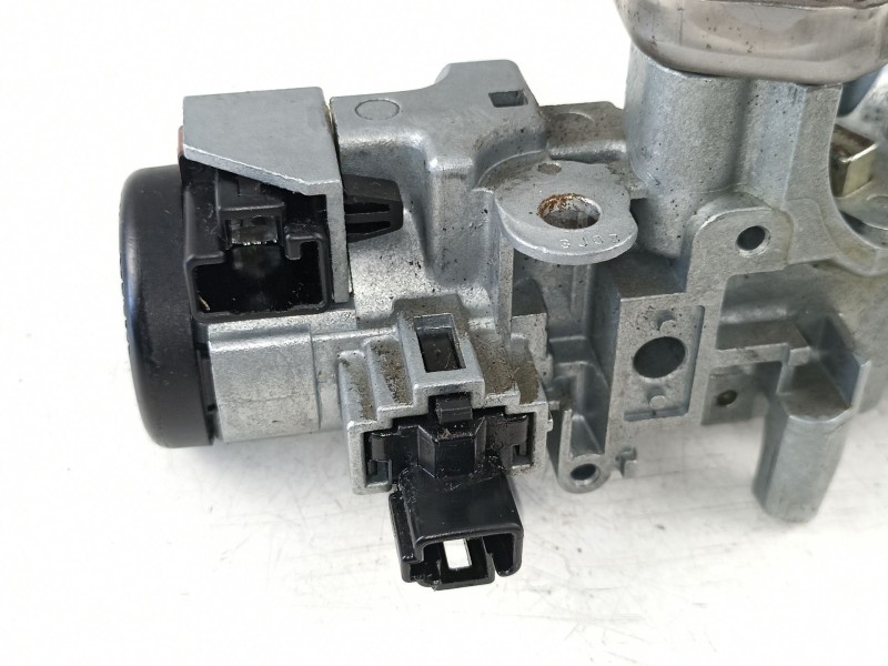 Recambio de conmutador de arranque para mazda premacy (cp) 2.0 turbodiesel cat referencia OEM IAM CB0709010G  