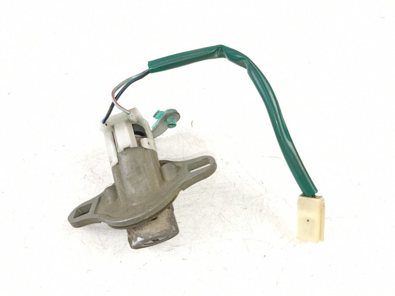 Recambio de conmutador de arranque para mazda premacy (cp) 2.0 turbodiesel cat referencia OEM IAM CB0709010G  