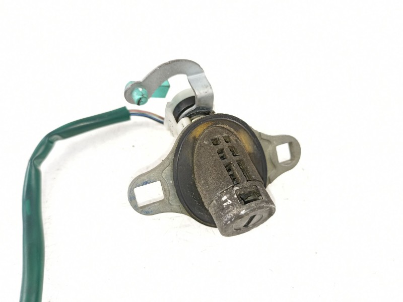 Recambio de conmutador de arranque para mazda premacy (cp) 2.0 turbodiesel cat referencia OEM IAM CB0709010G  