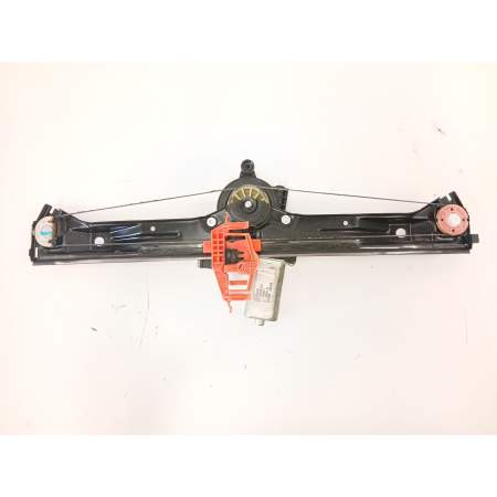 Recambio de puerta trasera izquierda para renault kadjar 1.5 dci referencia OEM IAM 821013004R  