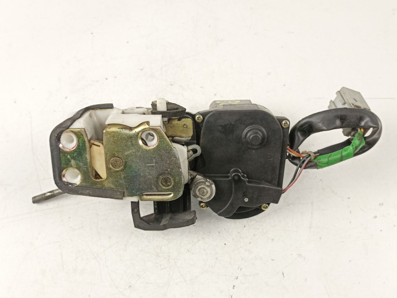 Recambio de cerradura puerta trasera izquierda para rover 620 2.0 g referencia OEM IAM FQM100410 72651SN7 FUB102211