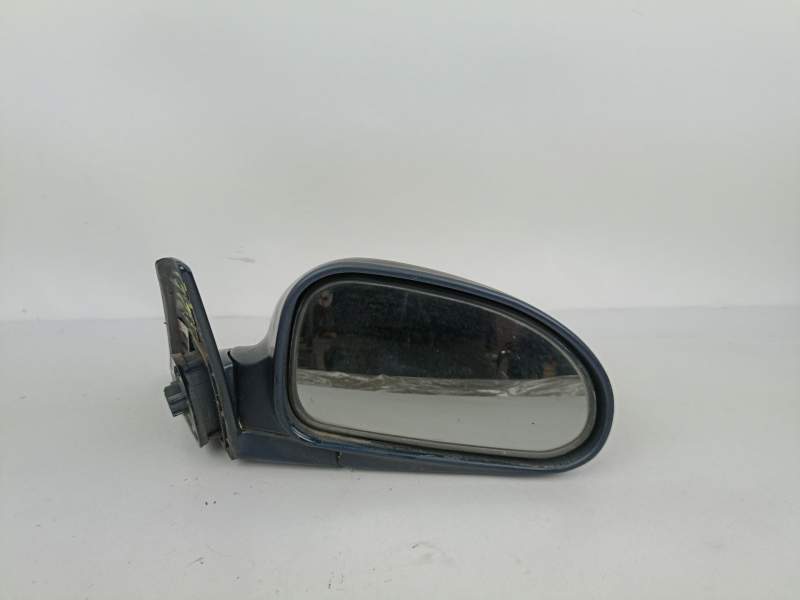 Recambio de retrovisor derecho para hyundai coupe 1.6 g -4gr referencia OEM IAM 8760627550  
