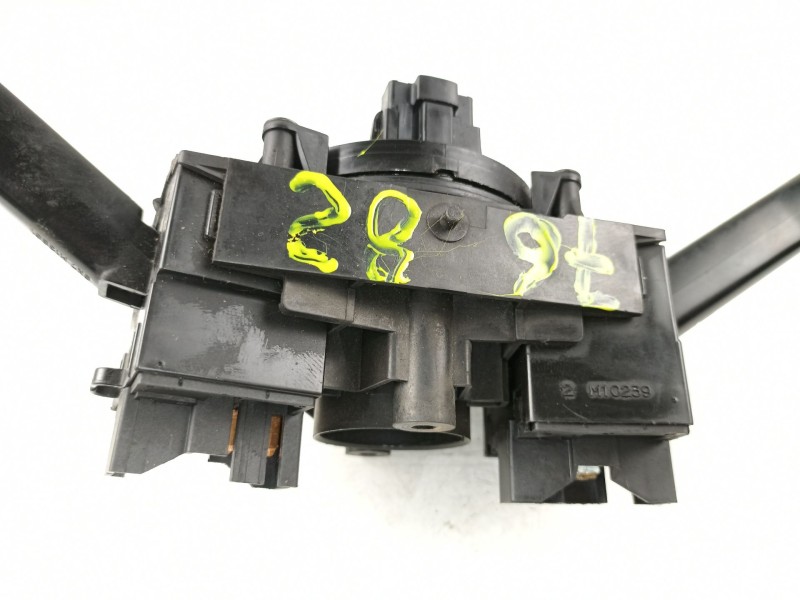 Recambio de mando luces y limpias para rover 620 2.0 g referencia OEM IAM XPE100230 54034246 M10239