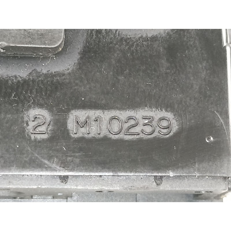 Recambio de mando luces y limpias para rover 620 2.0 g referencia OEM IAM XPE100230 54034246 M10239
