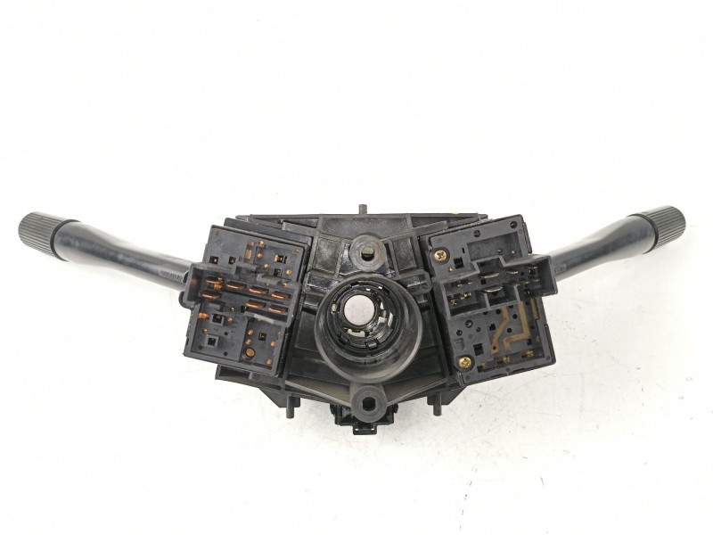 Recambio de mando luces y limpias para rover 620 2.0 g referencia OEM IAM XPE100230 54034246 M10239