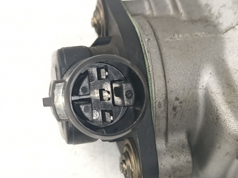 Recambio de caja mariposa para rover 620 2.0 g referencia OEM IAM GF77A  