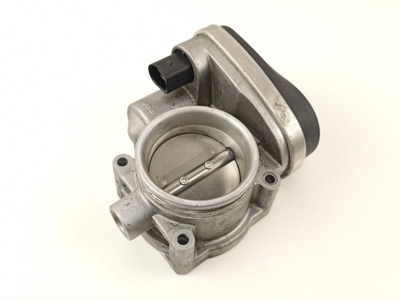 Recambio de caja mariposa para bmw 318 1.8 g referencia OEM IAM 1439224 408238422003 13541439224