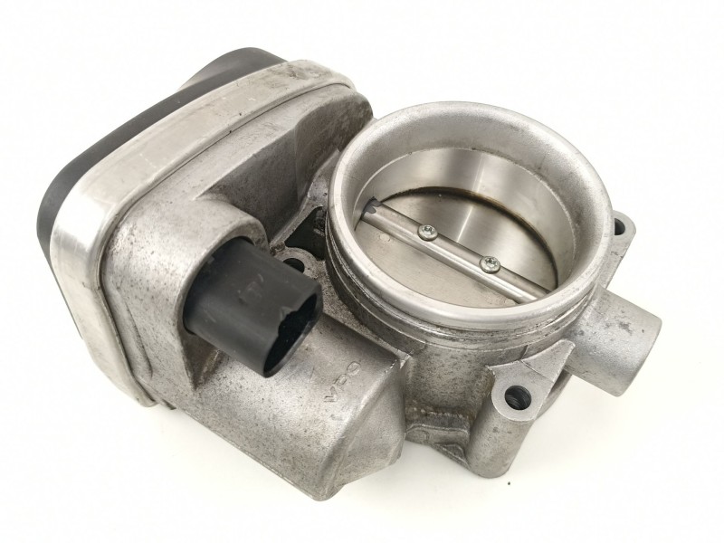 Recambio de caja mariposa para bmw 318 1.8 g referencia OEM IAM 1439224 408238422003 13541439224