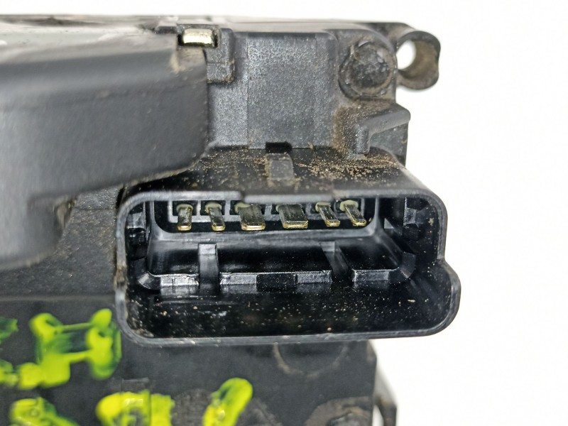 Recambio de cerradura puerta trasera derecha para renault laguna grandtour iii dynamique referencia OEM IAM 825000003R  