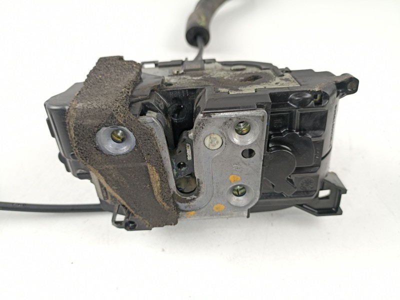 Recambio de cerradura puerta trasera izquierda para renault laguna grandtour iii dynamique referencia OEM IAM 825010003R  