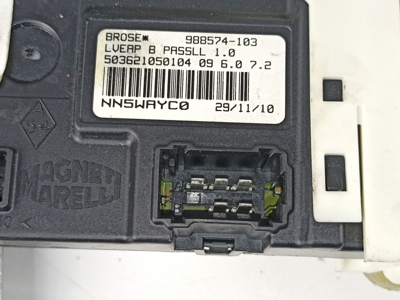 Recambio de elevalunas delantero derecho para renault laguna grandtour iii dynamique referencia OEM IAM 807000002R 978408100 807