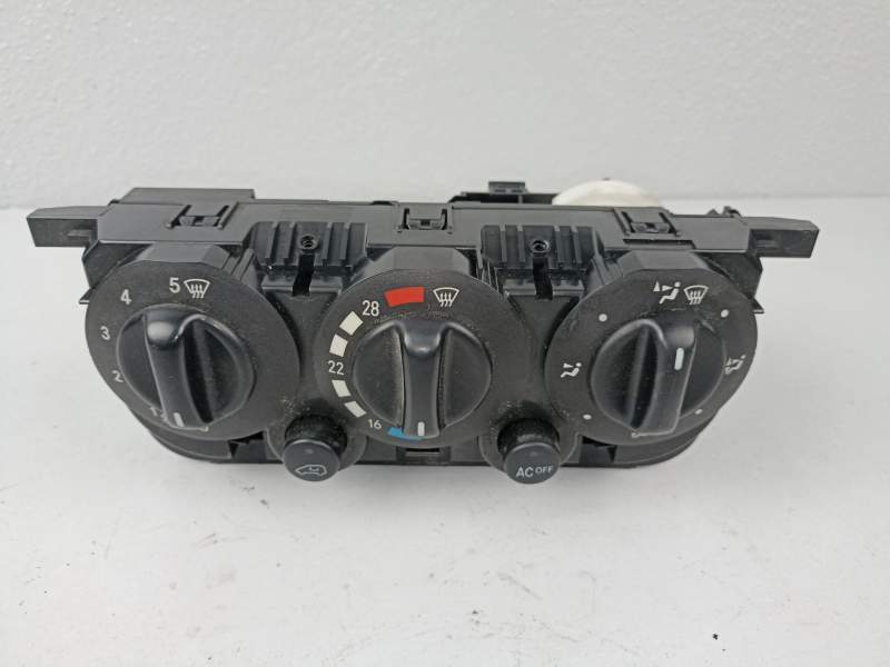 Recambio de mandos calefaccion aire para citroën c4 i (lc_) 1.4 16v referencia OEM IAM 1688302185  
