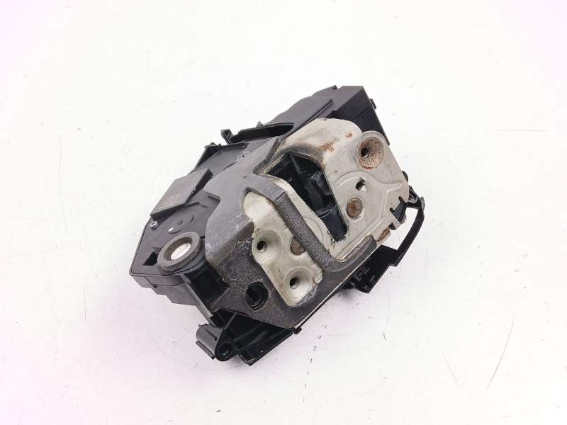 Recambio de cerradura puerta trasera izquierda para volvo s60 ii (134) d4 referencia OEM IAM 31301742  