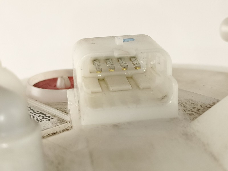 Recambio de bomba combustible aforador para renault laguna grandtour iii dynamique referencia OEM IAM 170110001R 10025460100 