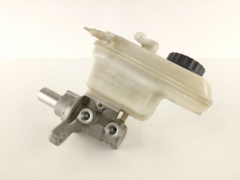 Recambio de bomba de freno para renault laguna grandtour iii dynamique referencia OEM IAM 460110001R  