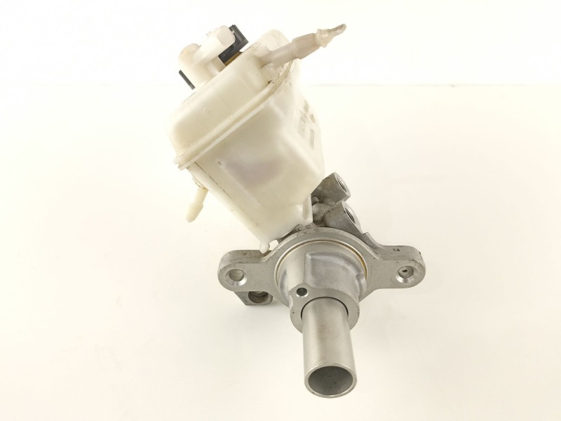 Recambio de bomba de freno para renault laguna grandtour iii dynamique referencia OEM IAM 460110001R  