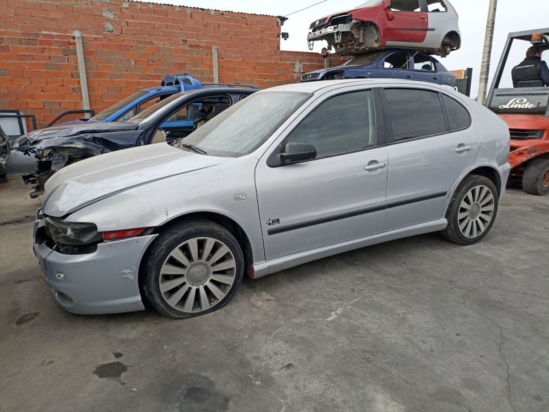 seat leon (1m1) del año 2000