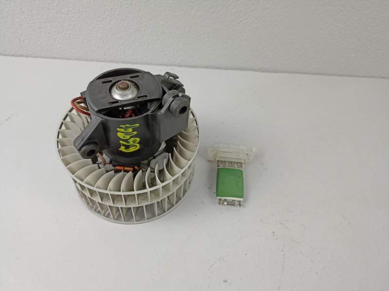 Recambio de motor calefaccion para citroën c4 i (lc_) 1.4 16v referencia OEM IAM 5399045200  