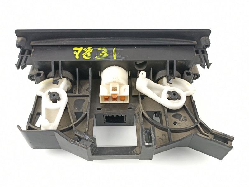 Recambio de mandos calefaccion aire para mitsubishi space star (dg0) 1.9 di-d cat referencia OEM IAM MN140637  