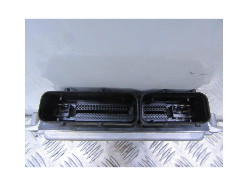 Recambio de centralita : seat cordoba : 1.9 tdi (100,61cv) [2003] para seat cordoba 1.9 tdi referencia OEM IAM 0281011219BOSCH  