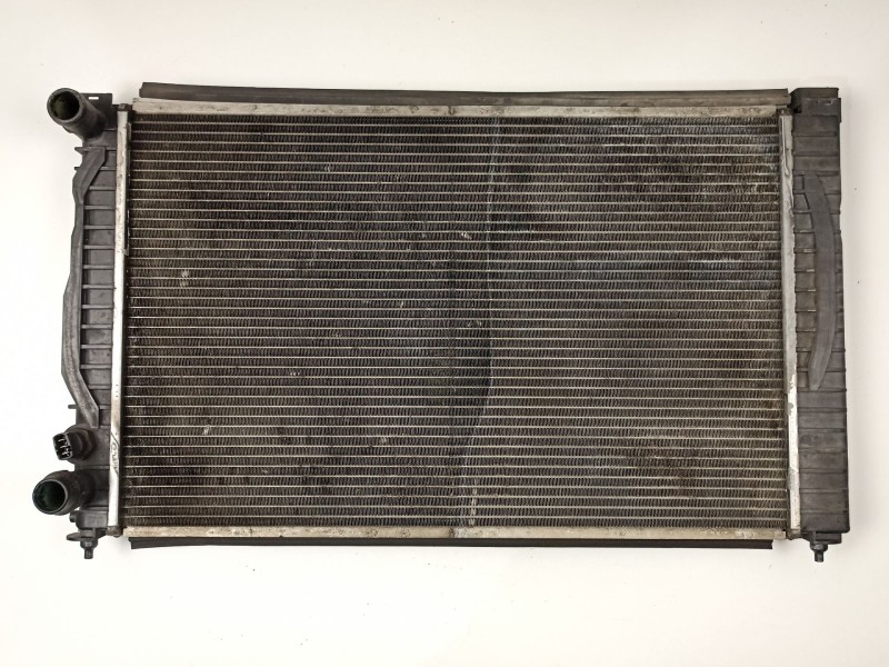 Recambio de radiador turbo diesel para audi a4 avant (b5) 1.9 tdi referencia OEM IAM 8D0121251Q  