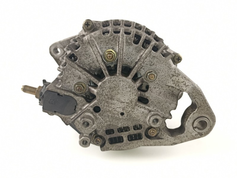 Recambio de alternador para nissan primera 1.6 g referencia OEM IAM 23100BU010 LR180762 