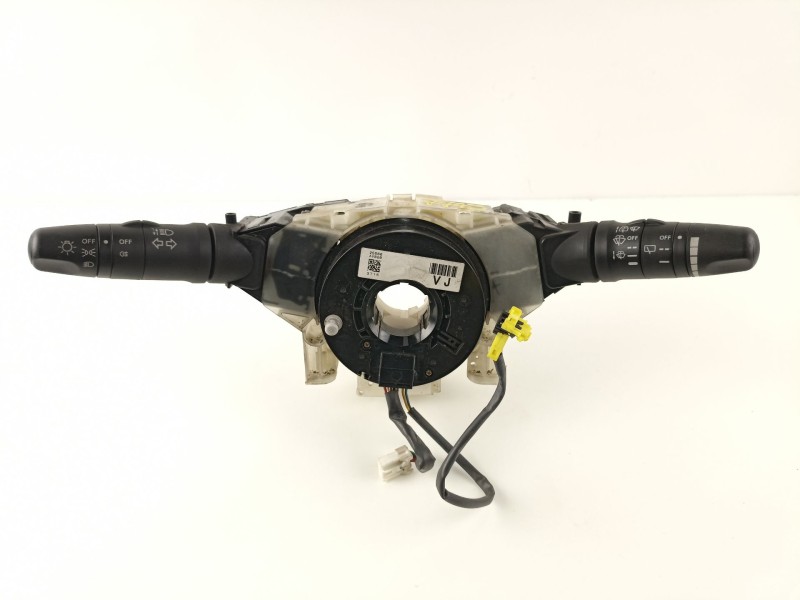 Recambio de mando luces y limpias para nissan primera 1.6 g referencia OEM IAM 25560AV620 25260AV610 25540AV620