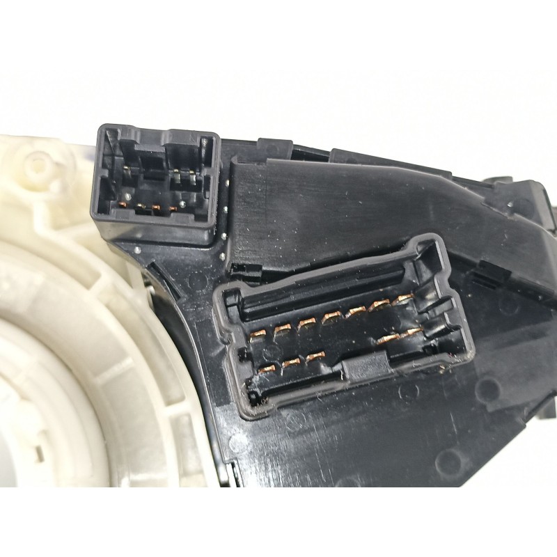 Recambio de mando luces y limpias para nissan primera 1.6 g referencia OEM IAM 25560AV620 25260AV610 25540AV620