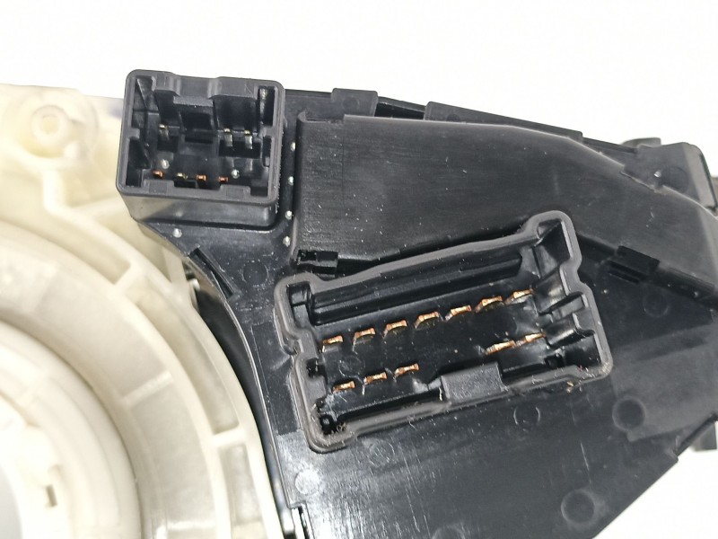 Recambio de mando luces y limpias para nissan primera 1.6 g referencia OEM IAM 25560AV620 25260AV610 25540AV620