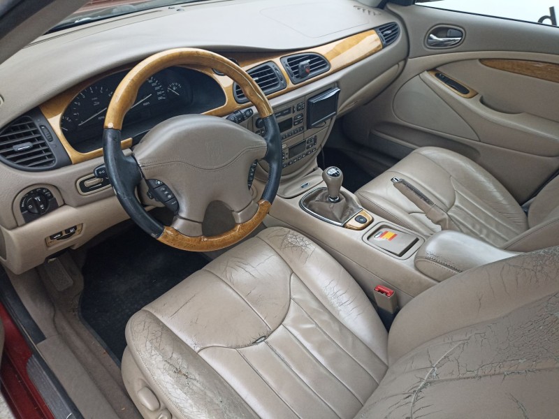 jaguar s-type del año 2000