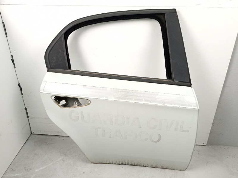 Recambio de puerta trasera derecha para alfa romeo 159 2.4 tdi /939a9000 4p referencia OEM IAM 50513856  