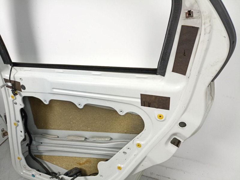 Recambio de puerta trasera derecha para alfa romeo 159 2.4 tdi /939a9000 4p referencia OEM IAM 50513856  