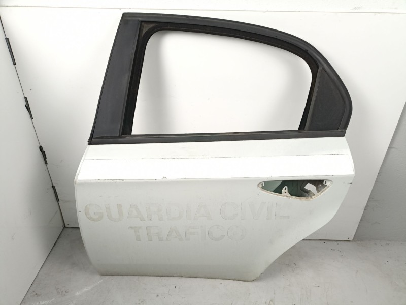 Recambio de puerta trasera izquierda para alfa romeo 159 2.4 tdi /939a9000 4p referencia OEM IAM 50513857  