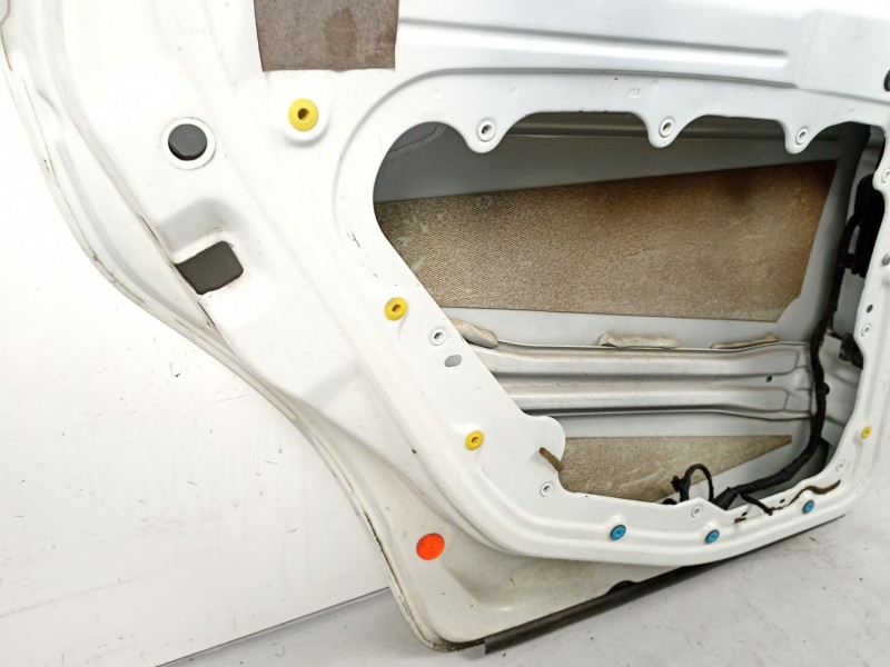 Recambio de puerta trasera izquierda para alfa romeo 159 2.4 tdi /939a9000 4p referencia OEM IAM 50513857  