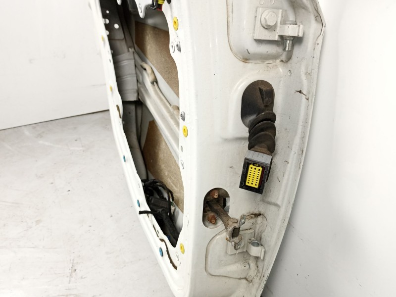 Recambio de puerta trasera izquierda para alfa romeo 159 2.4 tdi /939a9000 4p referencia OEM IAM 50513857  