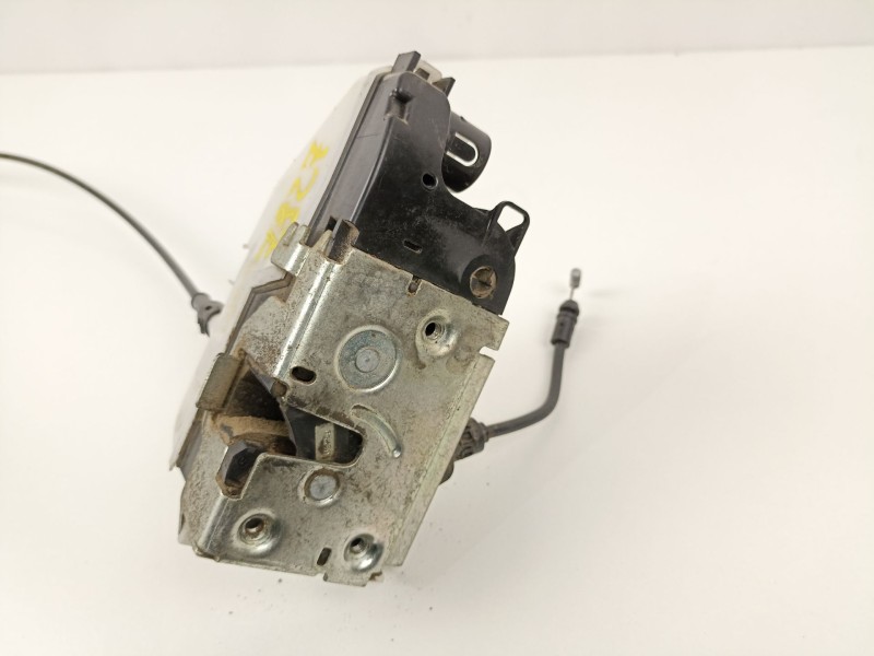 Recambio de cerradura puerta delantera derecha para renault scenic ii 1.5 dci diesel referencia OEM IAM 8200119121  