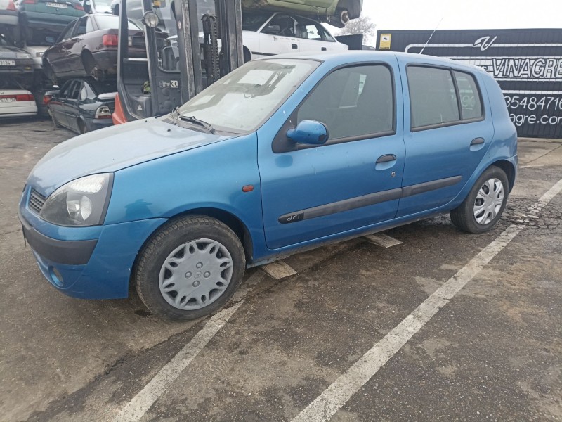 renault clio del año 2002