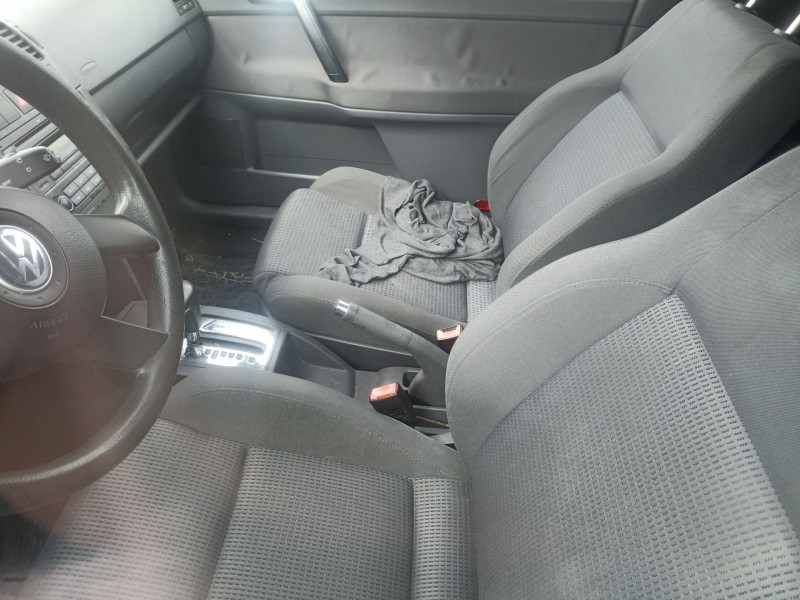 volkswagen polo (9n1) del año 2003