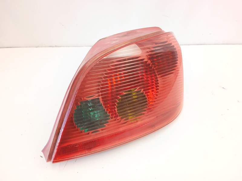 Recambio de piloto trasero derecho para peugeot 307 (3a/c) 2.0 hdi 90 referencia OEM IAM 6351P3 89023239 