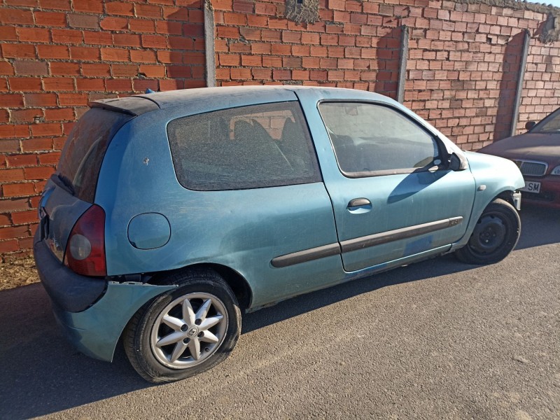renault clio ii fase ii (b/cb0) del año 2003