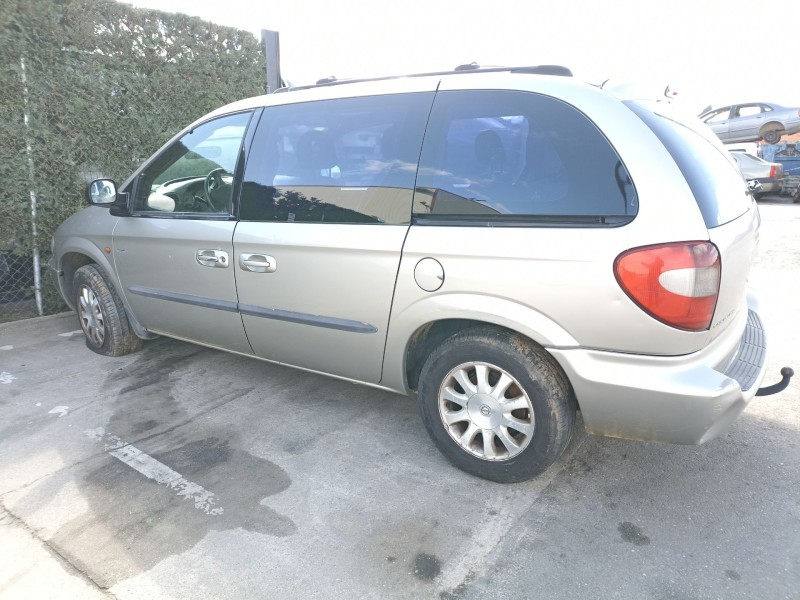 chrysler voyager del año 2004