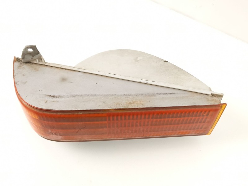 Recambio de piloto delantero derecho para ford explorer 4.0 g referencia OEM IAM E97B13215AG  