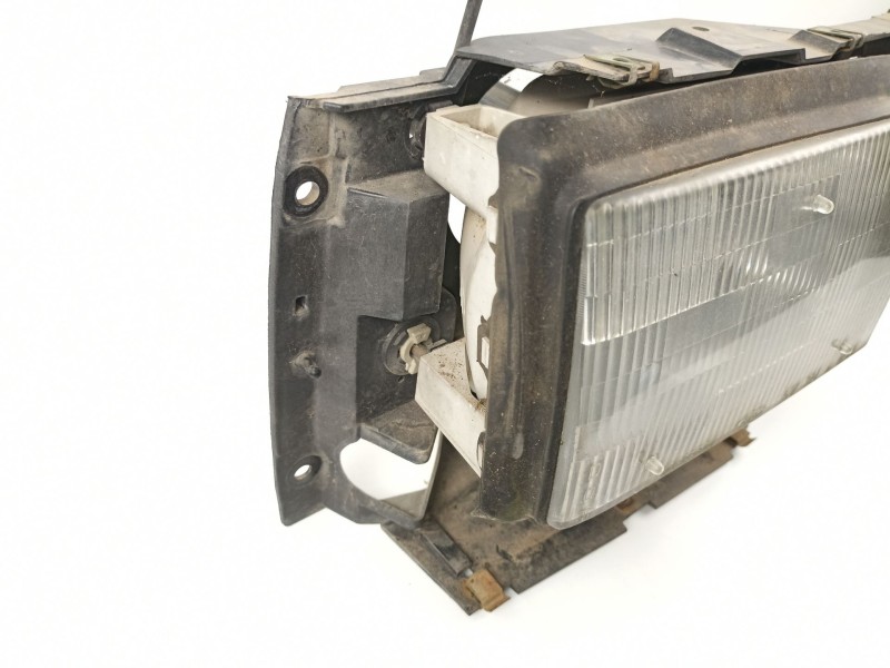 Recambio de faro derecho para ford explorer 4.0 g referencia OEM IAM F17B13100AAP  