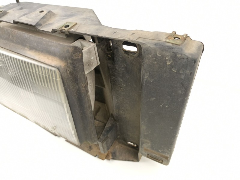 Recambio de faro derecho para ford explorer 4.0 g referencia OEM IAM F17B13100AAP  