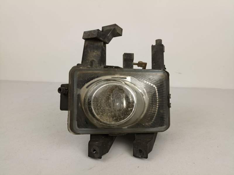 Recambio de antiniebla derecho para opel zafira / zafira family b (a05) 1.9 cdti (m75) referencia OEM IAM 6710052  