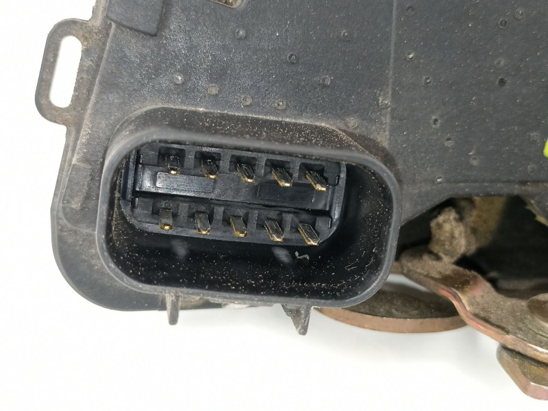 Recambio de cerradura puerta delantera derecha para fiat stilo 1.4 g referencia OEM IAM 46809512  