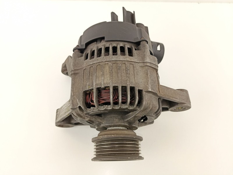 Recambio de alternador para fiat stilo 1.4 g referencia OEM IAM 46231705 63321607 